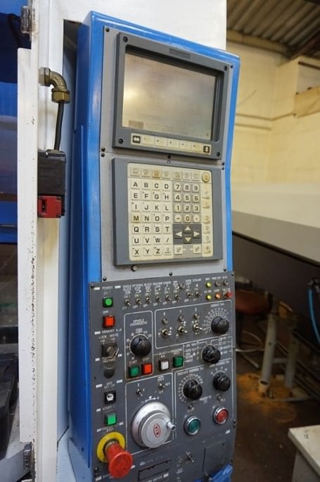KIA CENTER V 25 